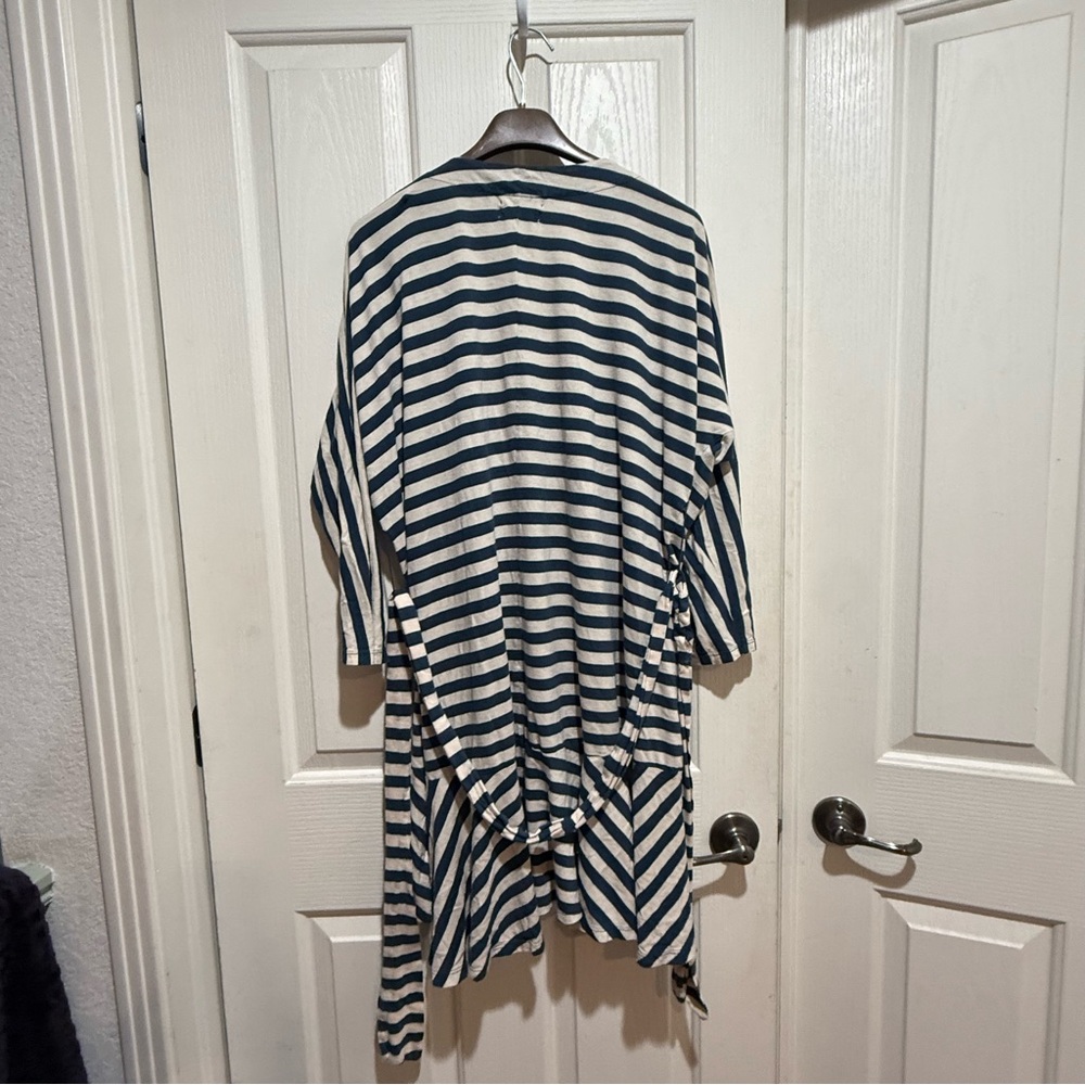 Anthropologie Floreat Striped Ruffle Rope Navy & Cream Size Small Anthro - Picture 3 of 7